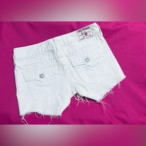 True Religion white jean shorts with raw hem size 29